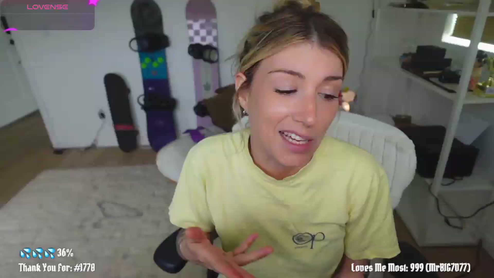 Gallery image thumbnail from stoney_fox's myfreecams stream on, 06/05/2026, 22:30 image 7 of 20