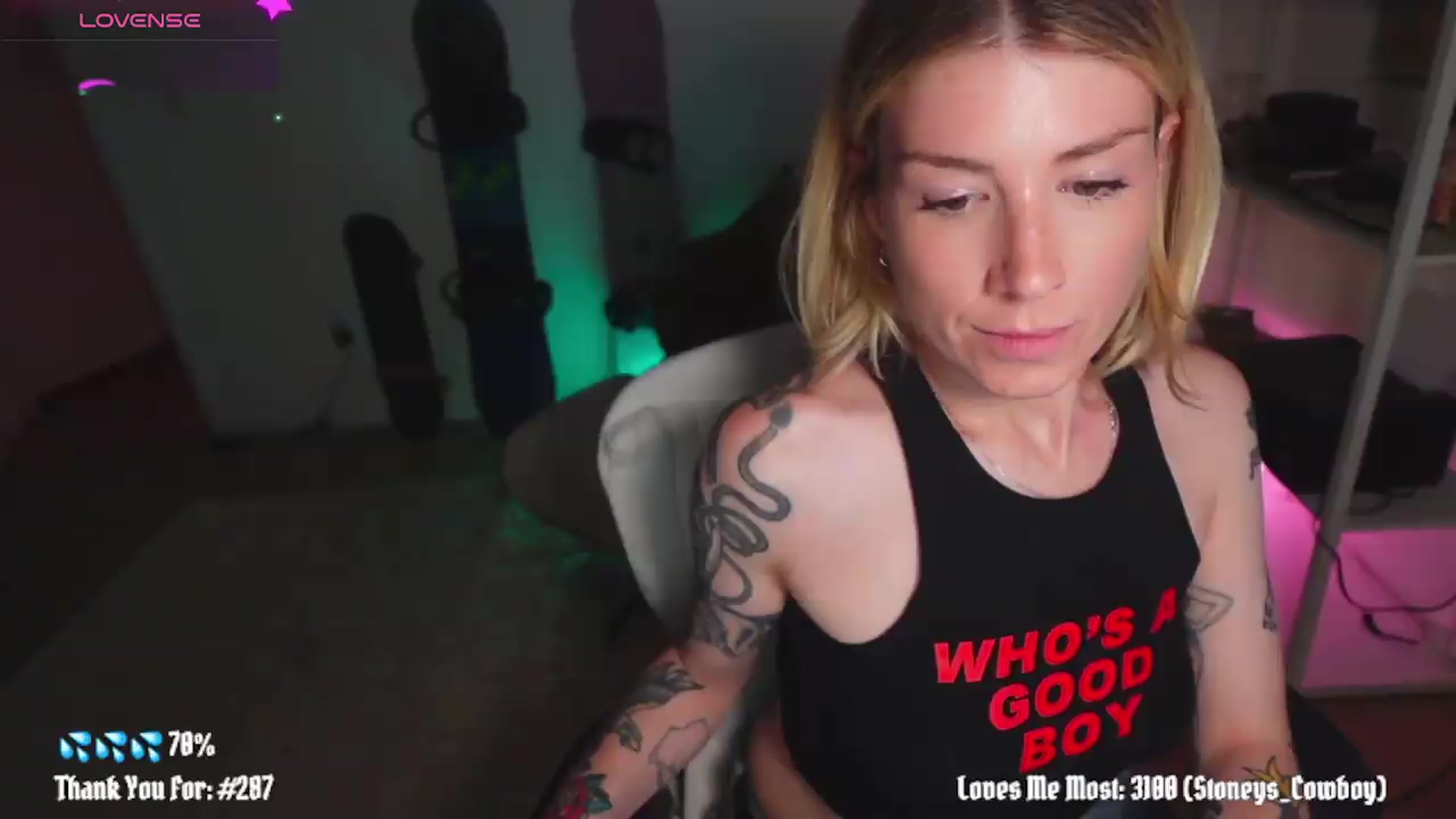 Gallery image thumbnail from stoney_fox's myfreecams stream on, 06/06/2026, 06:26 image 5 of 20