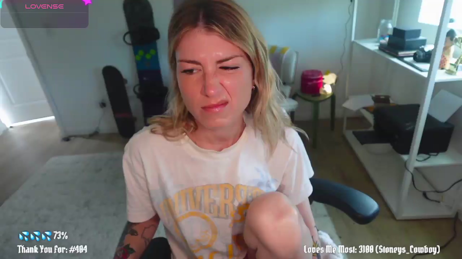 Gallery image thumbnail from stoney_fox's myfreecams stream on, 06/08/2026, 19:24 image 2 of 20