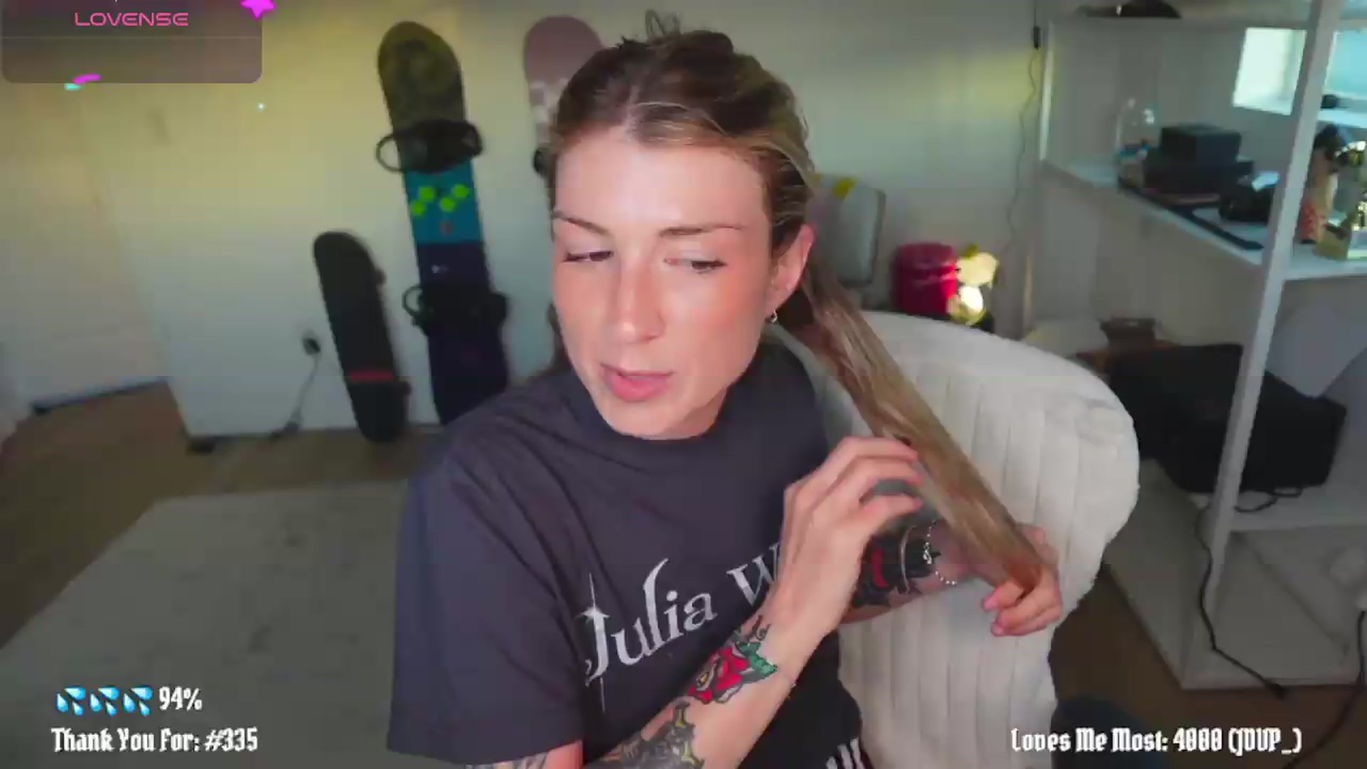 Gallery image thumbnail from stoney_fox's myfreecams stream on, 06/10/2026, 04:40 image 8 of 20