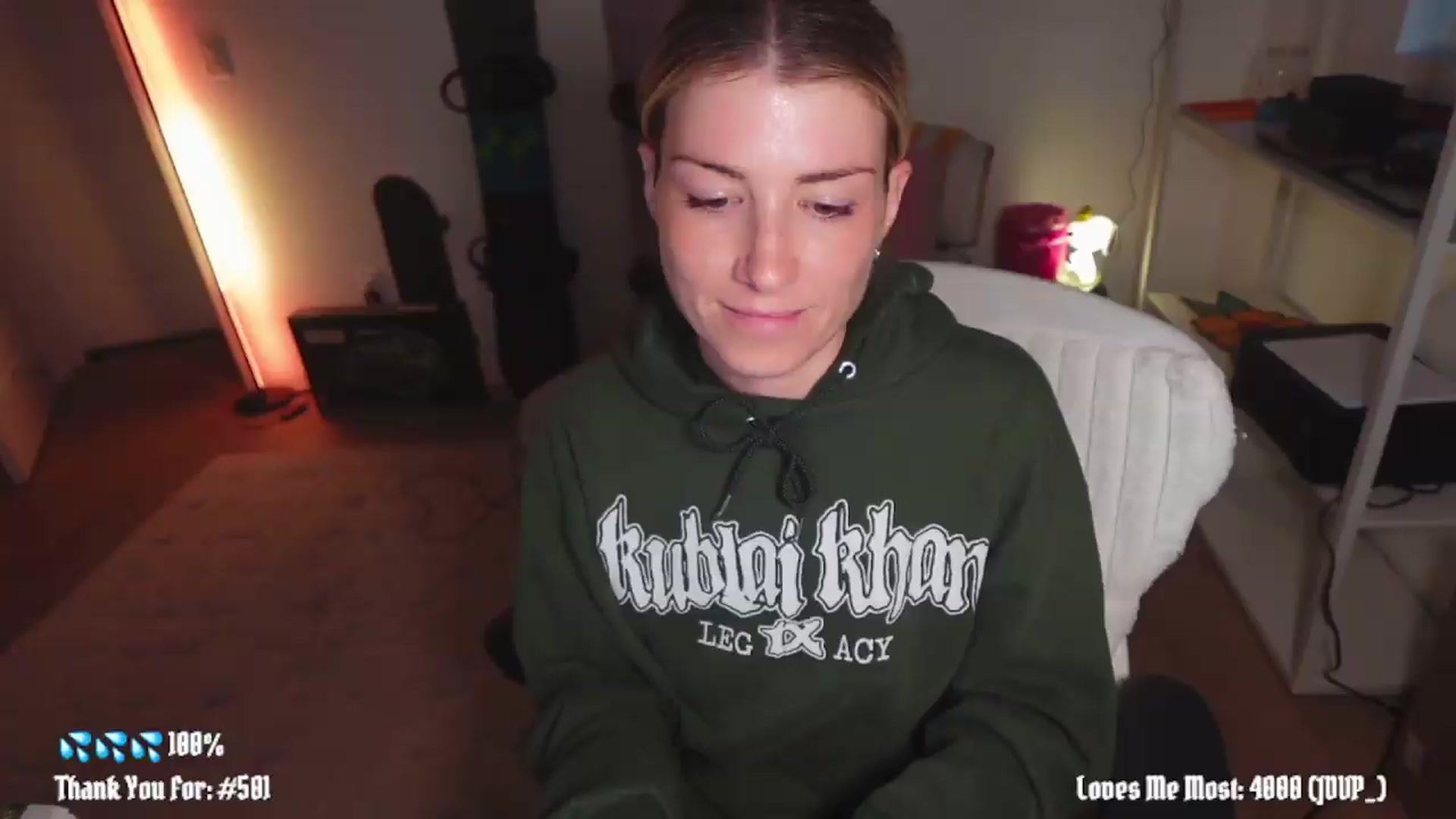 Gallery image thumbnail from stoney_fox's myfreecams stream on, 06/16/2026, 04:07 image 2 of 20