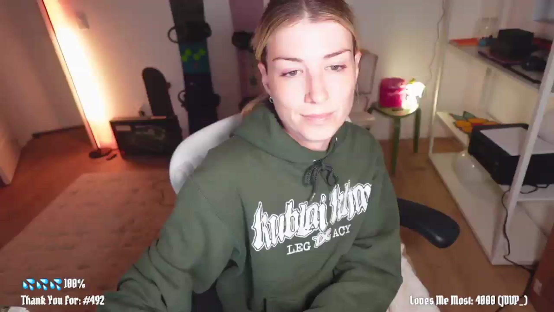 Gallery image thumbnail from stoney_fox's myfreecams stream on, 06/16/2026, 04:07 image 20 of 20