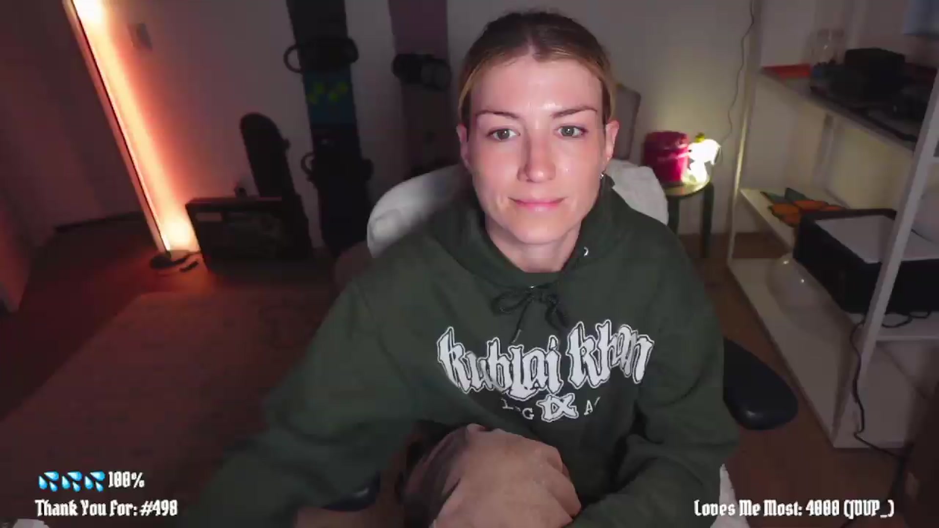 Gallery image thumbnail from stoney_fox's myfreecams stream on, 06/16/2026, 04:07 image 10 of 20