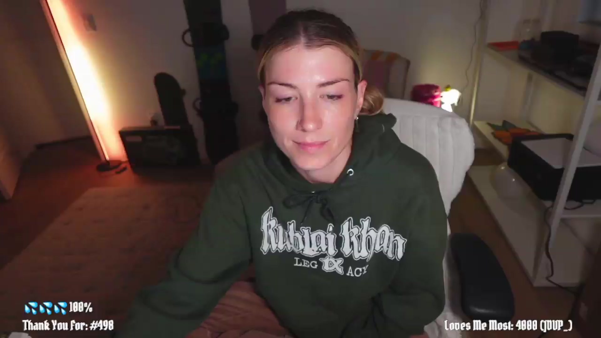 Gallery image thumbnail from stoney_fox's myfreecams stream on, 06/16/2026, 04:07 image 11 of 20