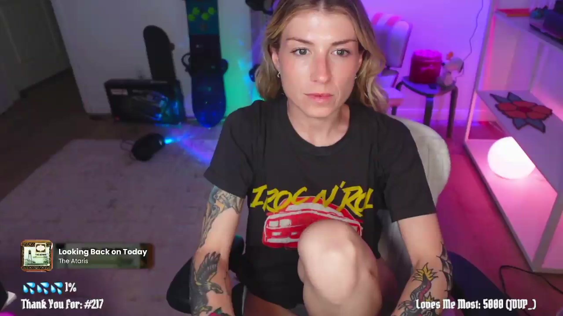 Gallery image thumbnail from stoney_fox's myfreecams stream on, 06/21/2026, 07:27 image 13 of 20