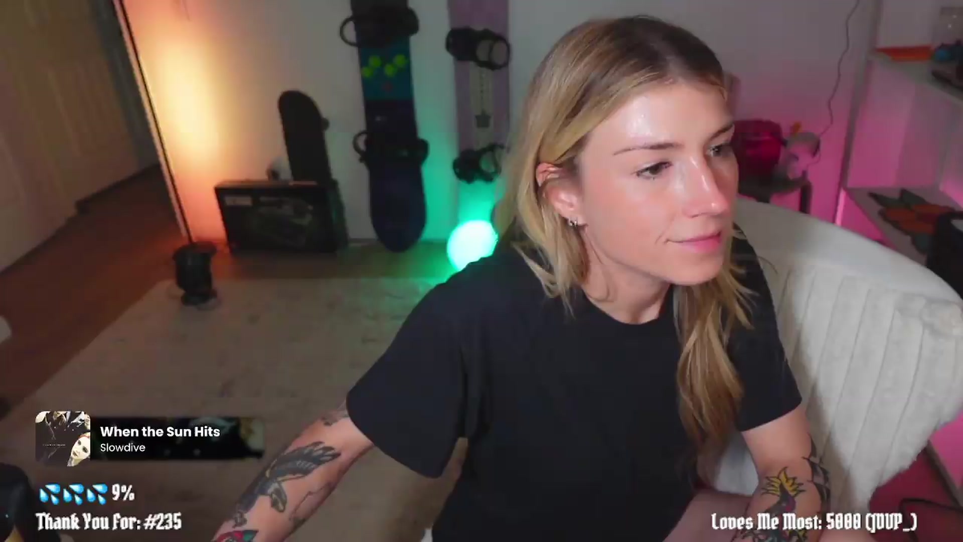 Gallery image thumbnail from stoney_fox's myfreecams stream on, 06/23/2026, 06:59 image 2 of 20