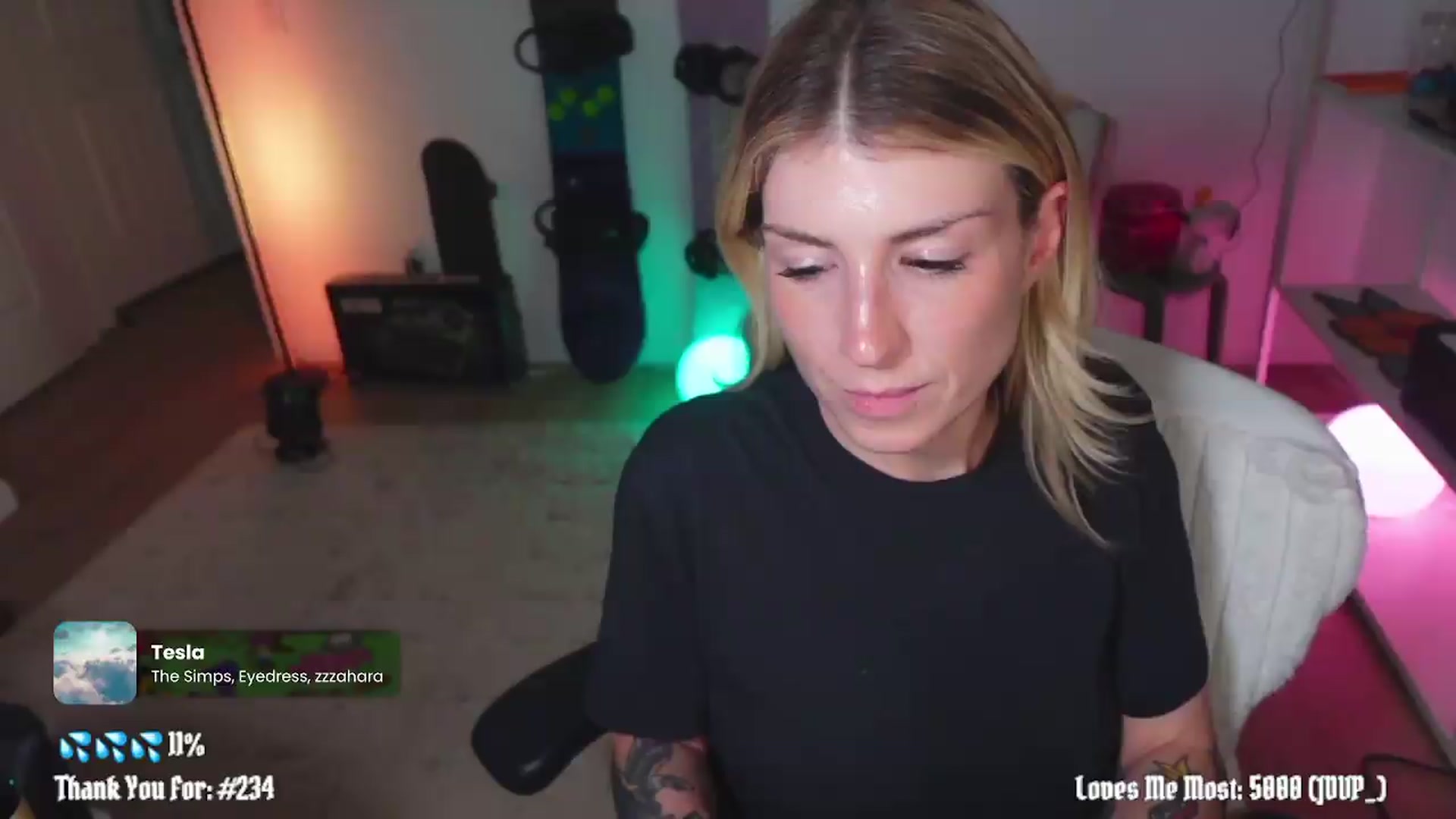 Gallery image thumbnail from stoney_fox's myfreecams stream on, 06/23/2026, 06:59 image 11 of 20