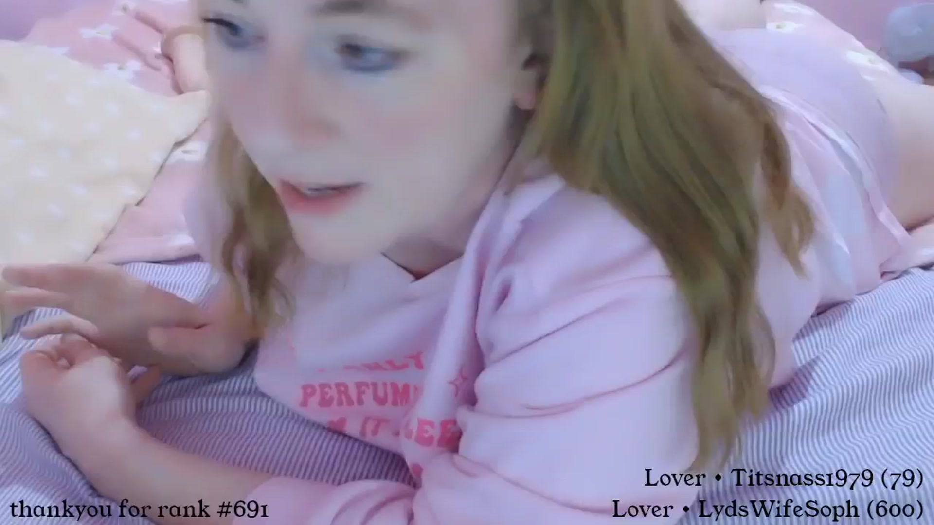 Gallery image thumbnail from strawbabymilk's myfreecams stream on, 08/06/2024, 21:14 image 19 of 20