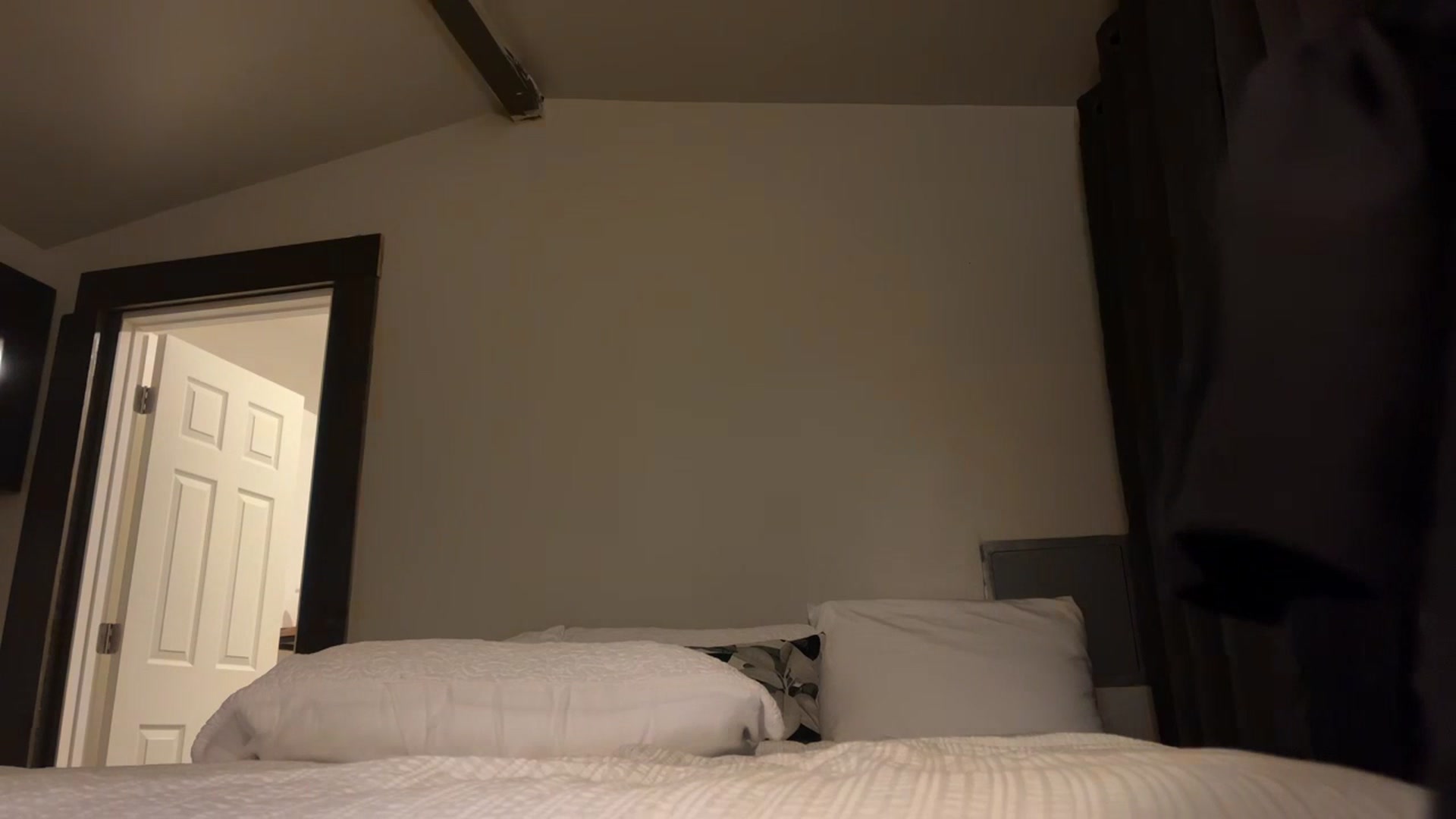 Gallery image thumbnail from studyoflust's myfreecams stream on, 07/19/2023, 07:14 image 18 of 20