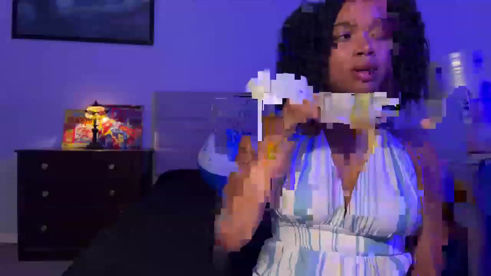 Gallery image thumbnail from studyoflust's myfreecams stream on, 08/17/2023, 24:00 image 17 of 20