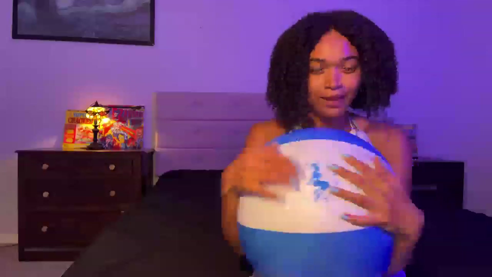 Gallery image thumbnail from studyoflust's myfreecams stream on, 08/17/2023, 24:00 image 4 of 20