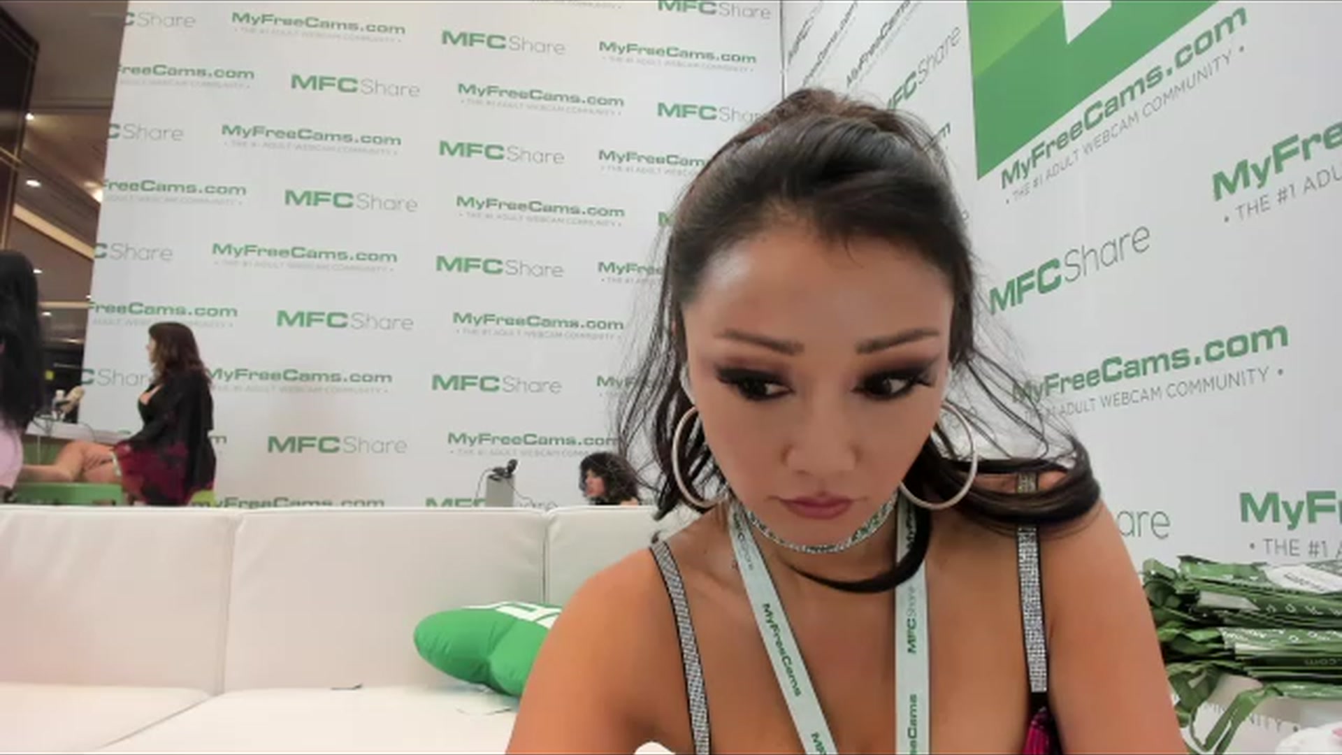 Gallery image thumbnail from sugarbb_'s myfreecams stream on, 01/07/2023, 04:05 image 13 of 20