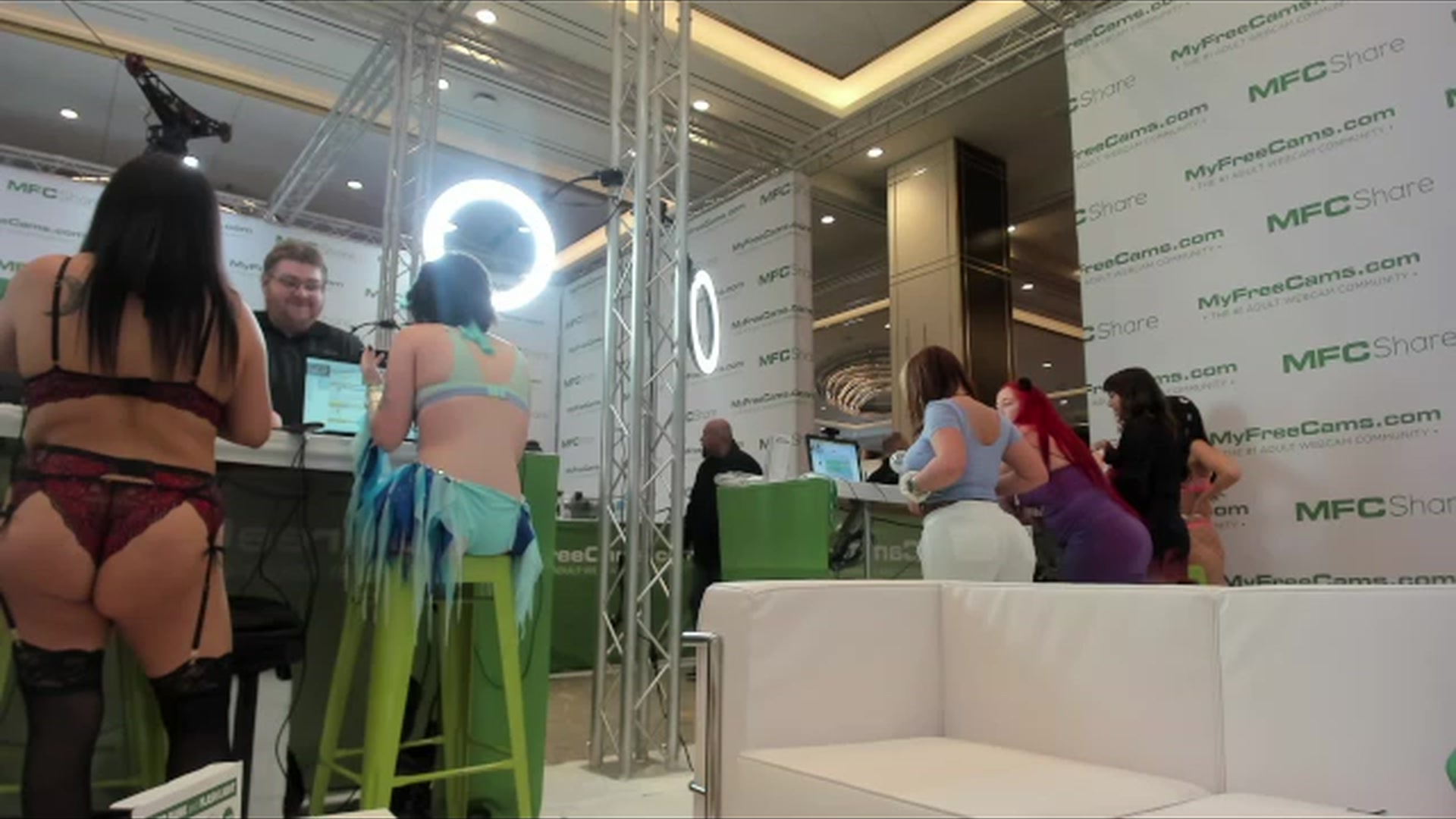 Gallery image thumbnail from sugarbb_'s myfreecams stream on, 01/07/2023, 04:05 image 5 of 20