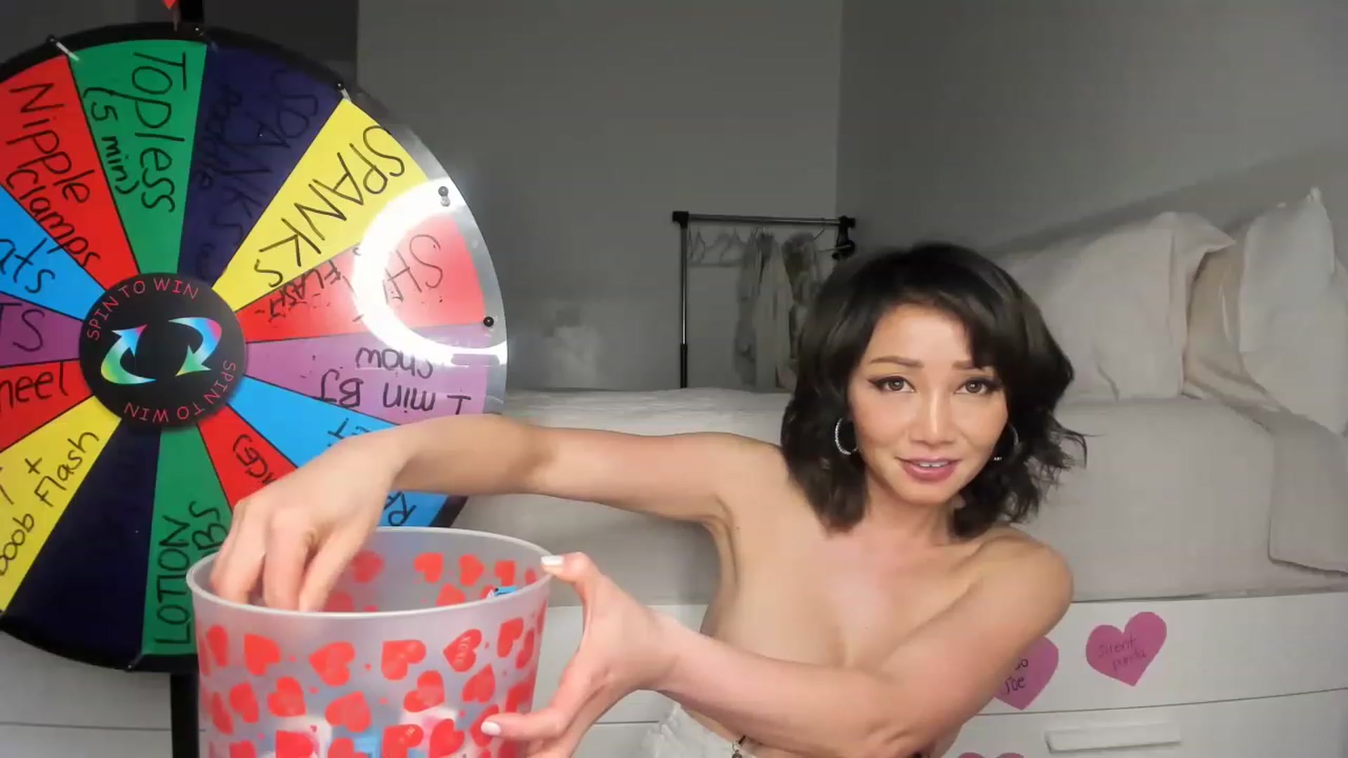 Gallery image thumbnail from sugarbb_'s myfreecams stream on, 02/14/2023, 10:14 image 4 of 20