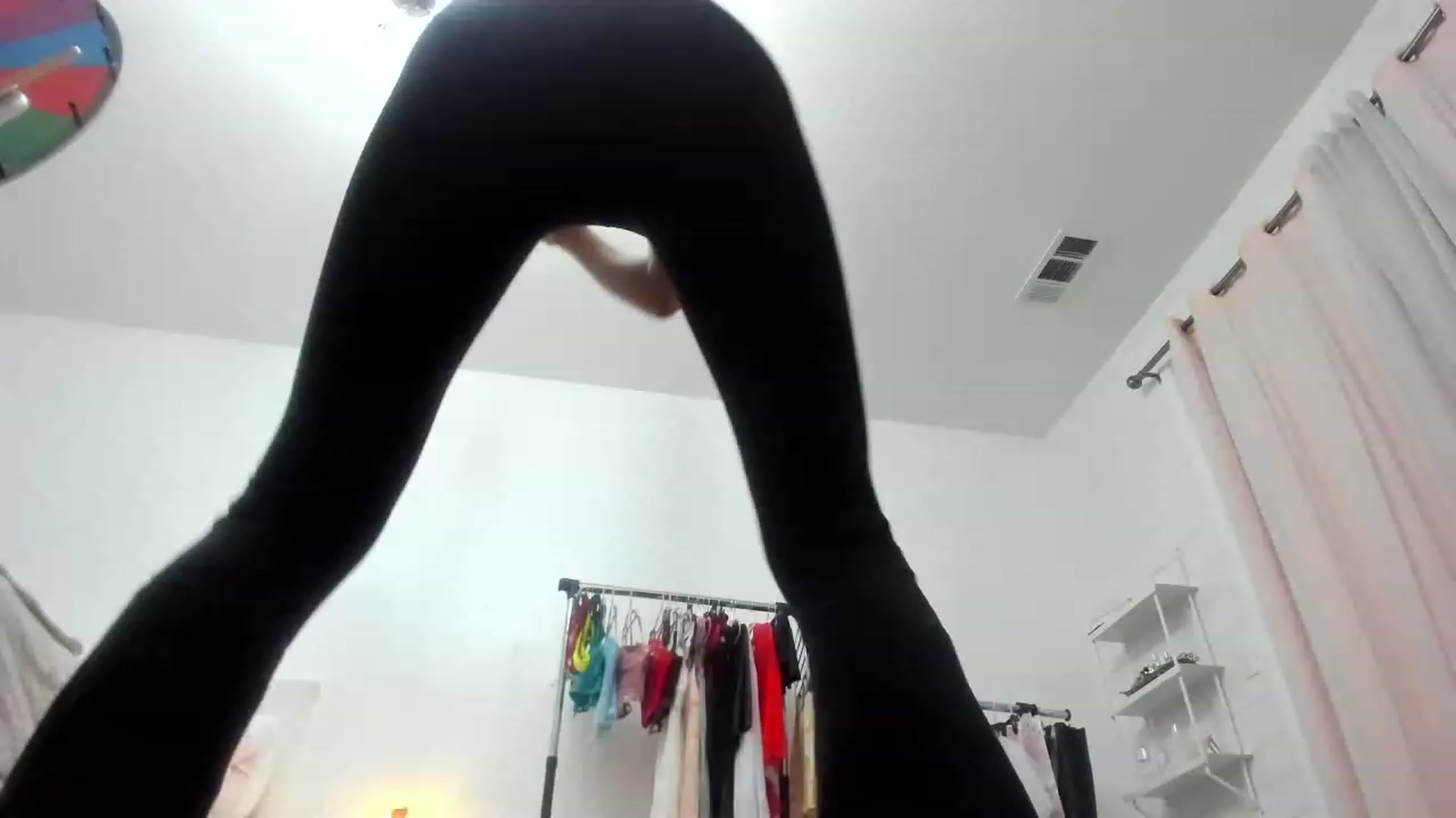 Gallery image thumbnail from sugarbb_'s myfreecams stream on, 03/01/2023, 09:38 image 6 of 20