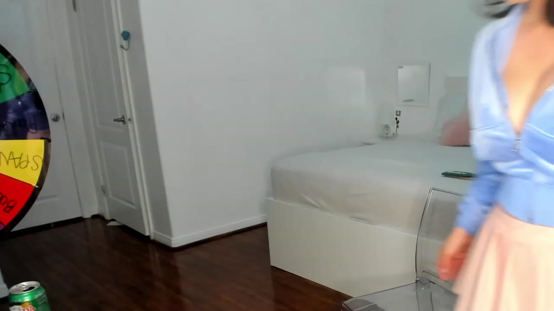 Gallery image thumbnail from sugarbb_'s myfreecams stream on, 03/10/2023, 09:17 image 3 of 20
