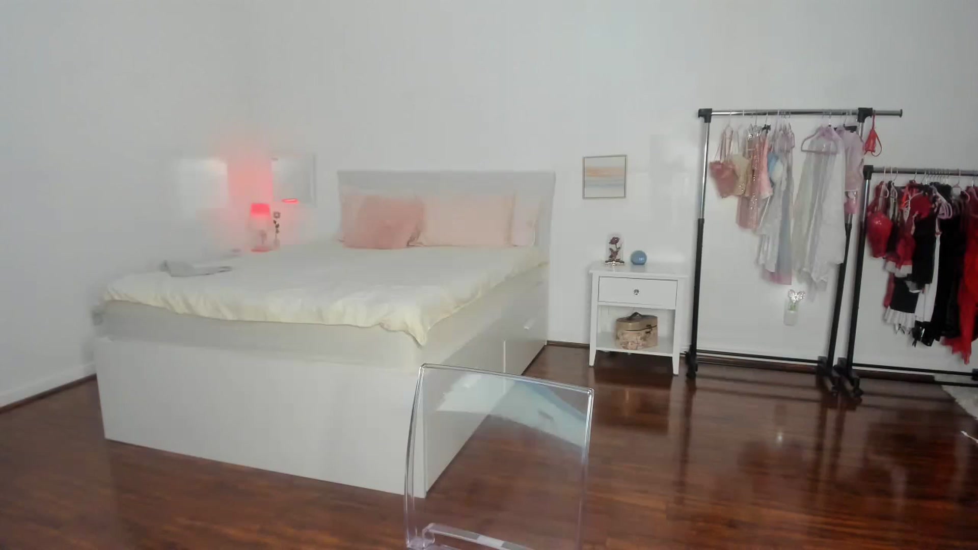 Gallery image thumbnail from sugarbb_'s myfreecams stream on, 03/15/2023, 08:46 image 16 of 20