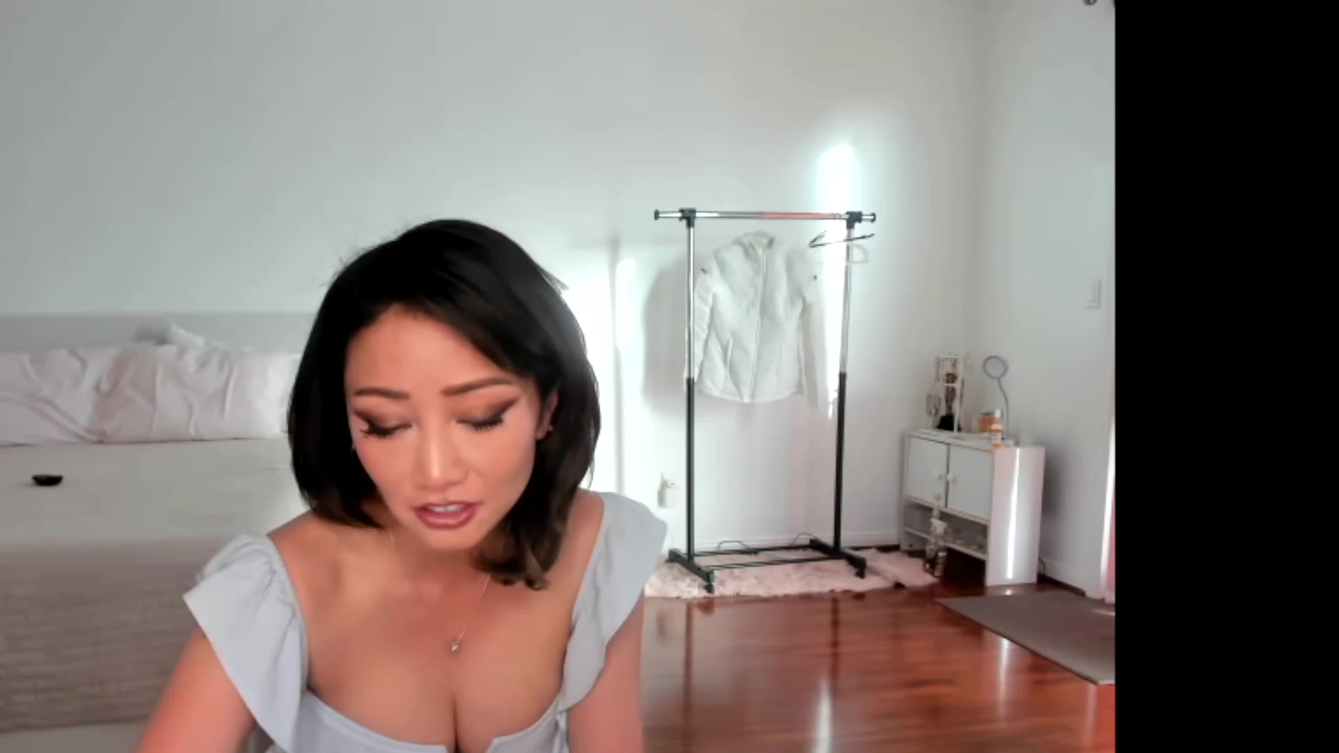 Gallery image thumbnail from sugarbb_'s myfreecams stream on, 04/25/2023, 02:11 image 5 of 20