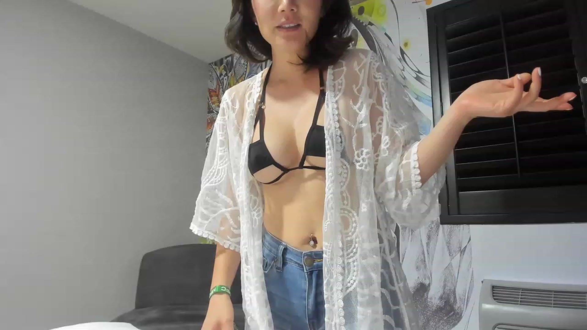 Gallery image thumbnail from sugarbb_'s myfreecams stream on, 05/23/2023, 04:12 image 14 of 20