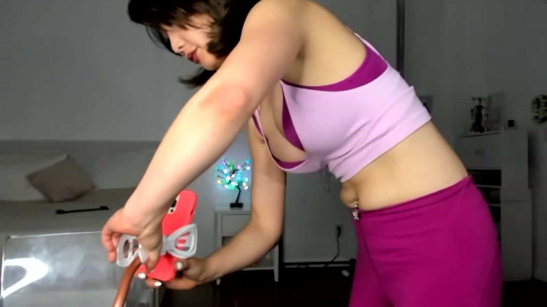 Gallery image thumbnail from sugarbb_'s myfreecams stream on, 06/02/2023, 07:30 image 13 of 20