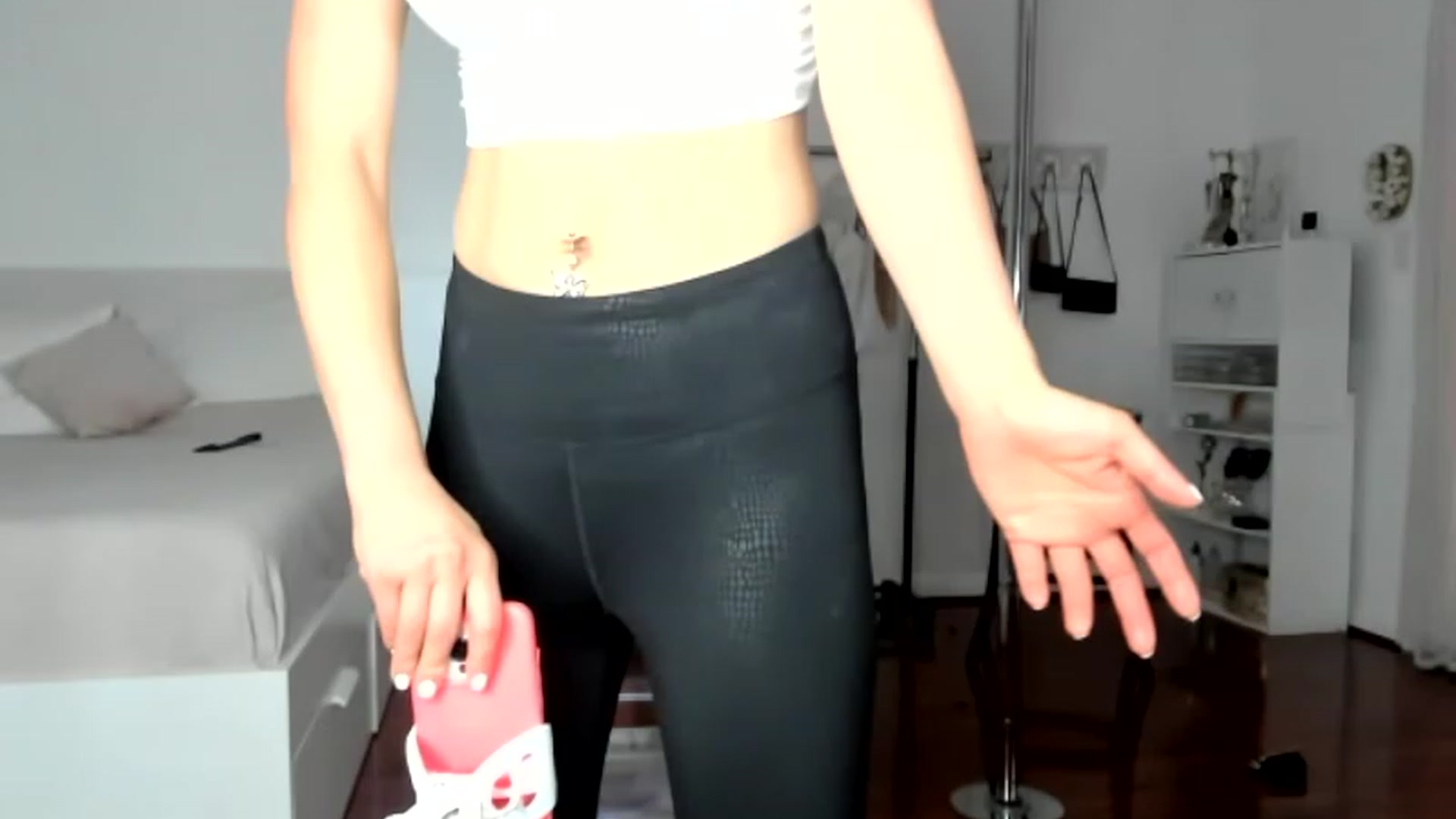Gallery image thumbnail from sugarbb_'s myfreecams stream on, 06/02/2023, 08:15 image 11 of 20