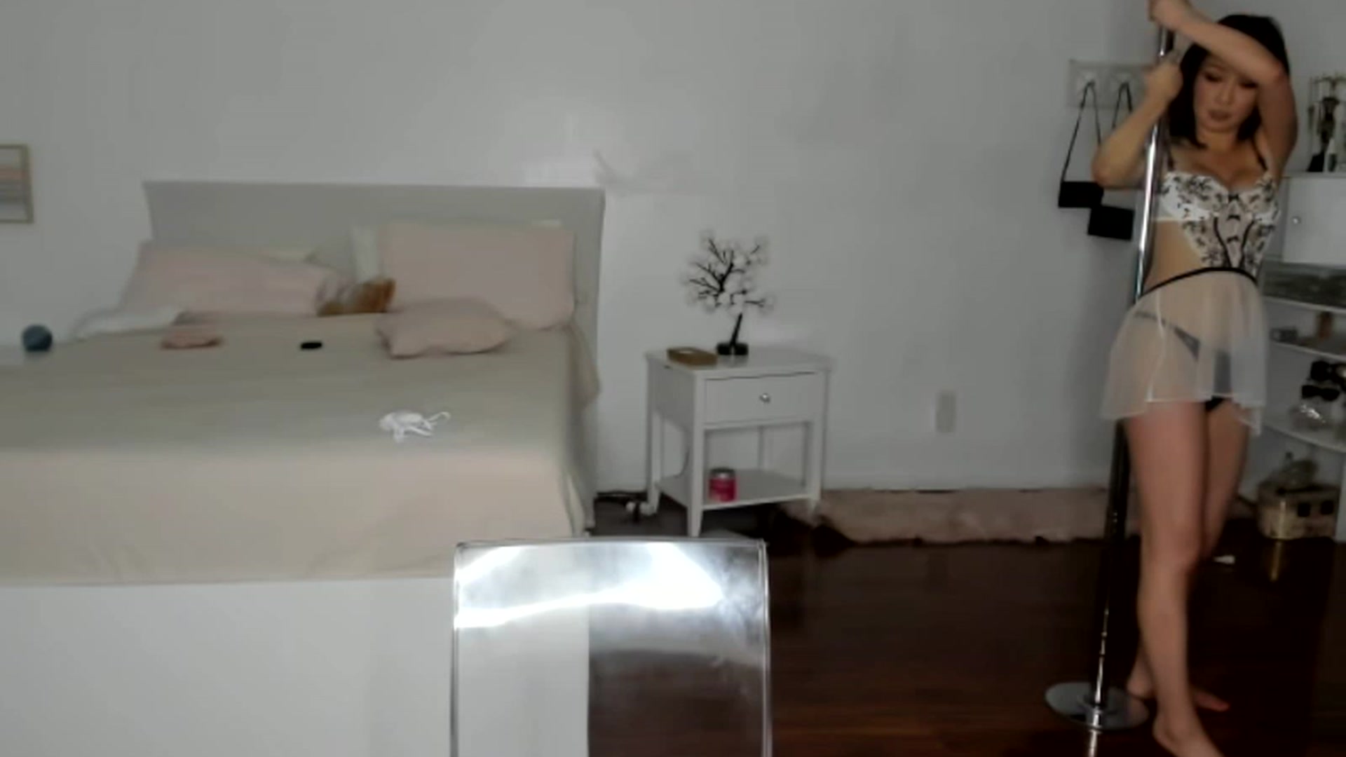 Gallery image thumbnail from sugarbb_'s myfreecams stream on, 06/14/2023, 11:58 image 13 of 20