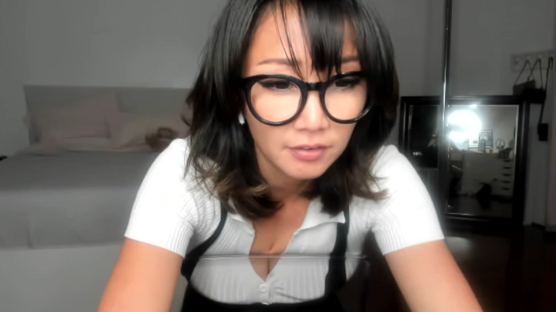 Gallery image thumbnail from sugarbb_'s myfreecams stream on, 07/06/2023, 11:32 image 19 of 20