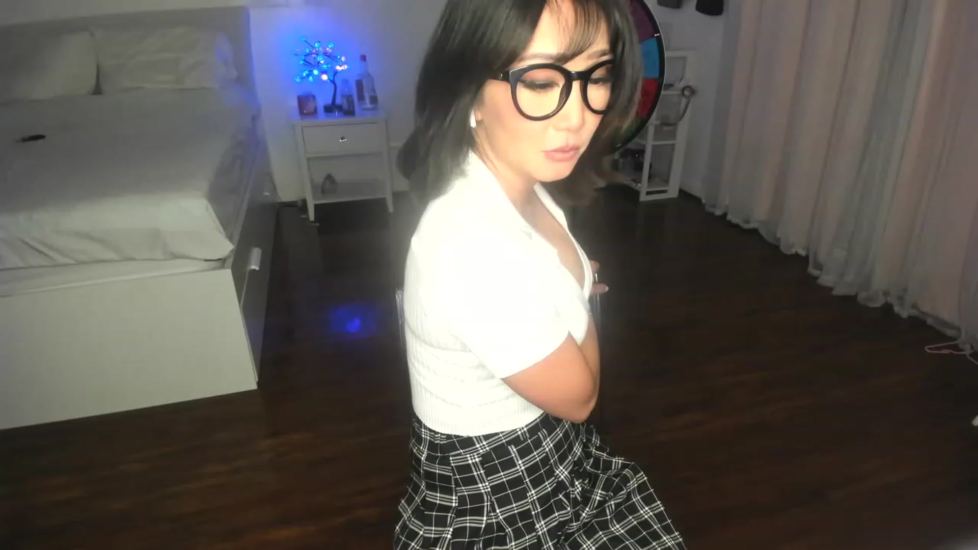 Gallery image thumbnail from sugarbb_'s myfreecams stream on, 08/01/2023, 06:32 image 7 of 20