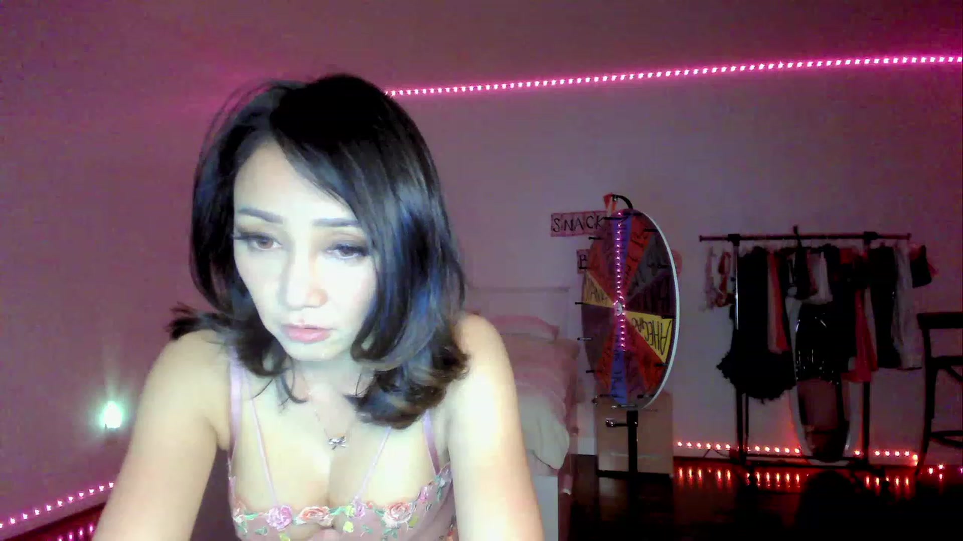 Gallery image thumbnail from sugarbb_'s myfreecams stream on, 01/23/2024, 11:42 image 8 of 20