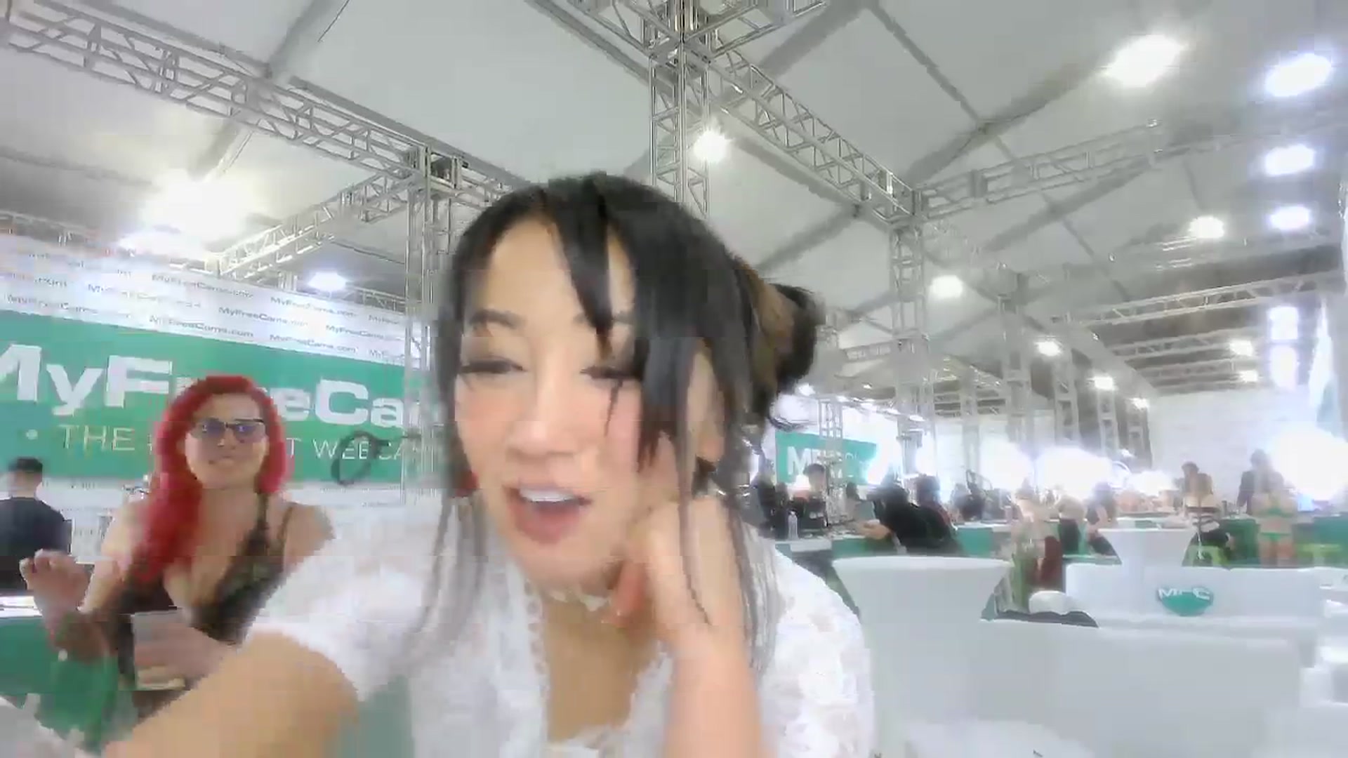 Gallery image thumbnail from sugarbb_'s myfreecams stream on, 01/27/2024, 23:03 image 14 of 20