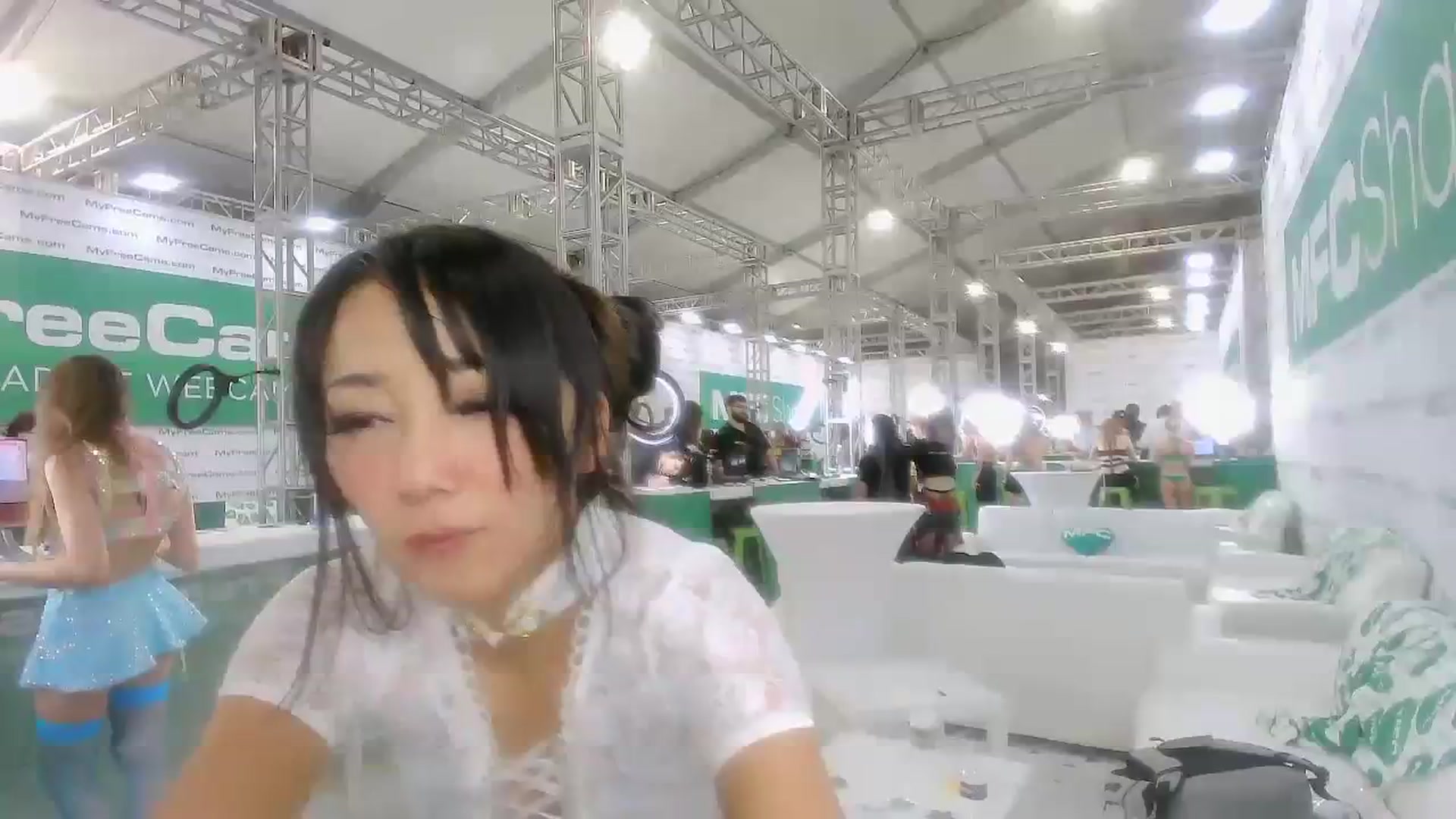 Gallery image thumbnail from sugarbb_'s myfreecams stream on, 01/27/2024, 23:03 image 19 of 20