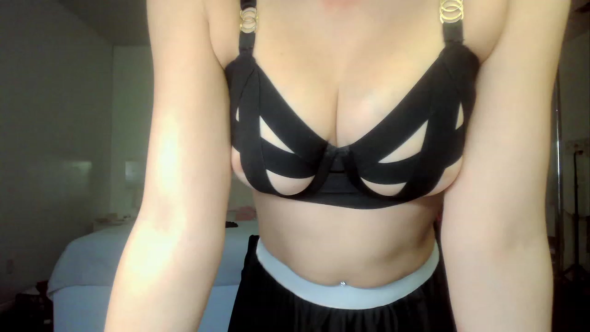 Gallery image thumbnail from sugarbb_'s myfreecams stream on, 03/06/2024, 11:28 image 5 of 20