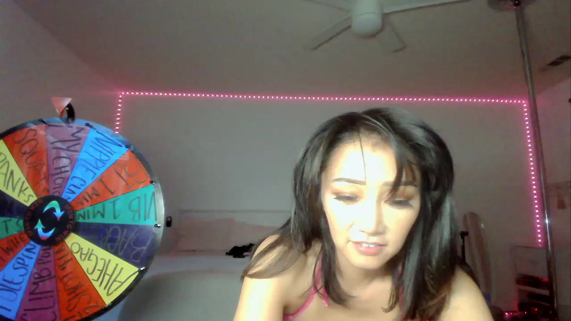 Gallery image thumbnail from sugarbb_'s myfreecams stream on, 03/06/2024, 12:05 image 15 of 20