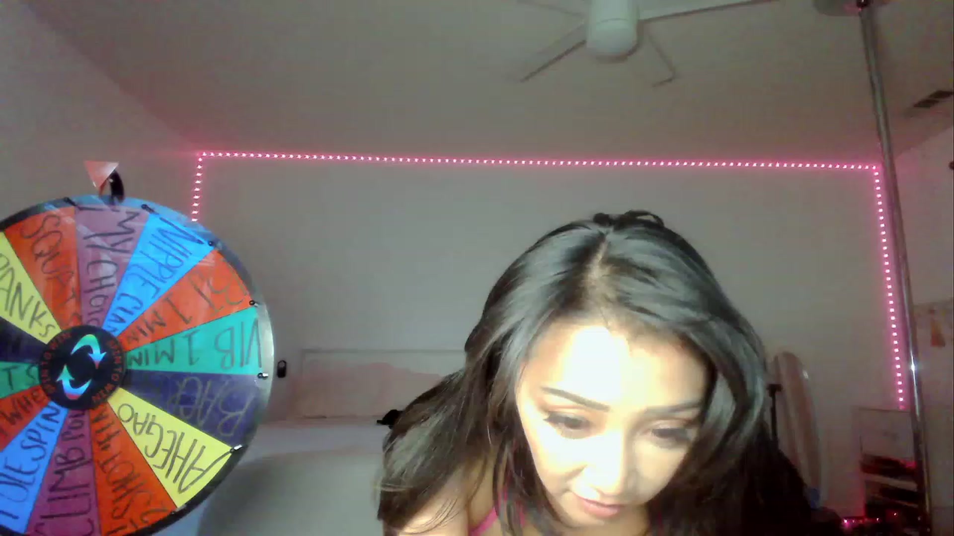Gallery image thumbnail from sugarbb_'s myfreecams stream on, 03/06/2024, 12:05 image 12 of 20