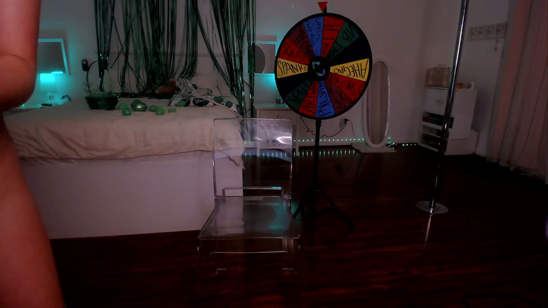 Gallery image thumbnail from sugarbb_'s myfreecams stream on, 03/18/2024, 04:18 image 3 of 20