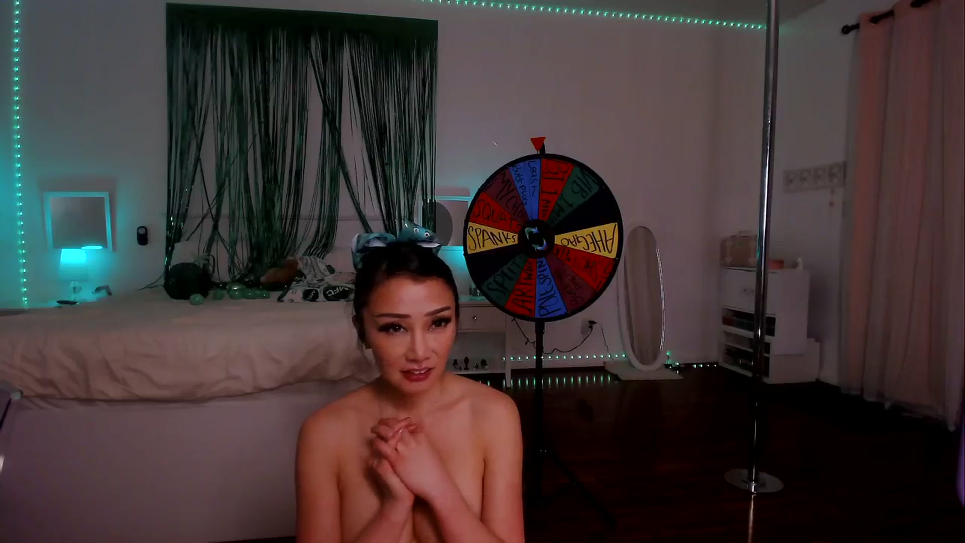 Gallery image thumbnail from sugarbb_'s myfreecams stream on, 03/18/2024, 04:18 image 20 of 20