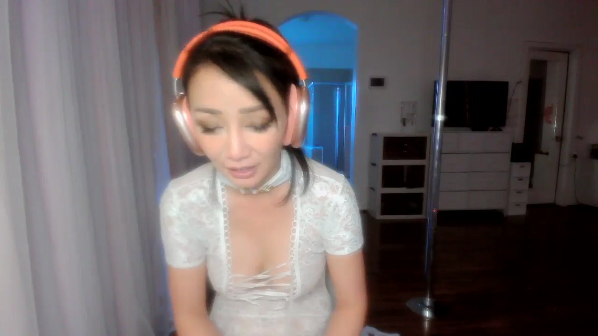 Gallery image thumbnail from sugarbb_'s myfreecams stream on, 05/02/2024, 13:10 image 19 of 20