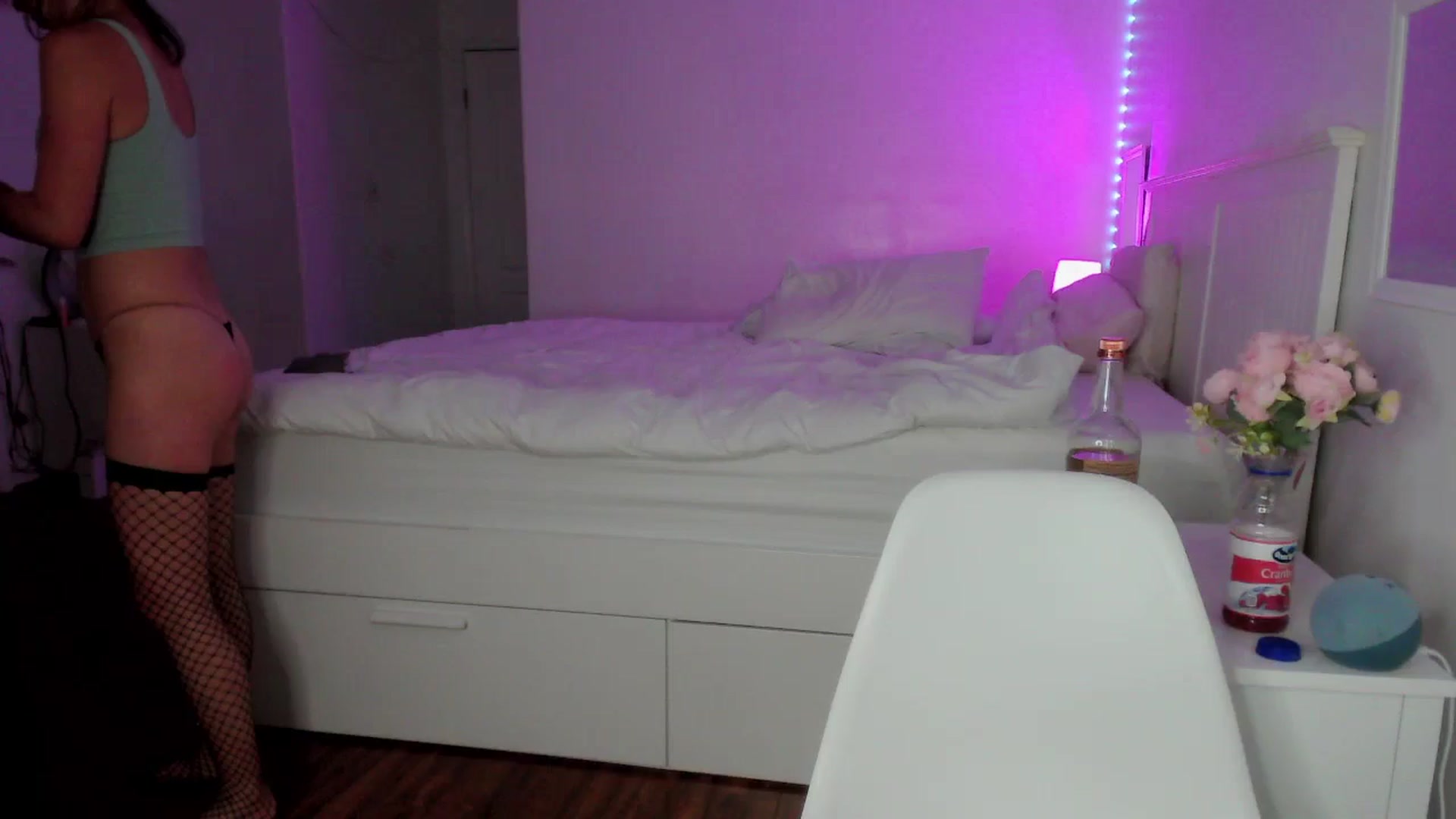 Gallery image thumbnail from sugarbb_'s myfreecams stream on, 06/18/2024, 10:06 image 8 of 20