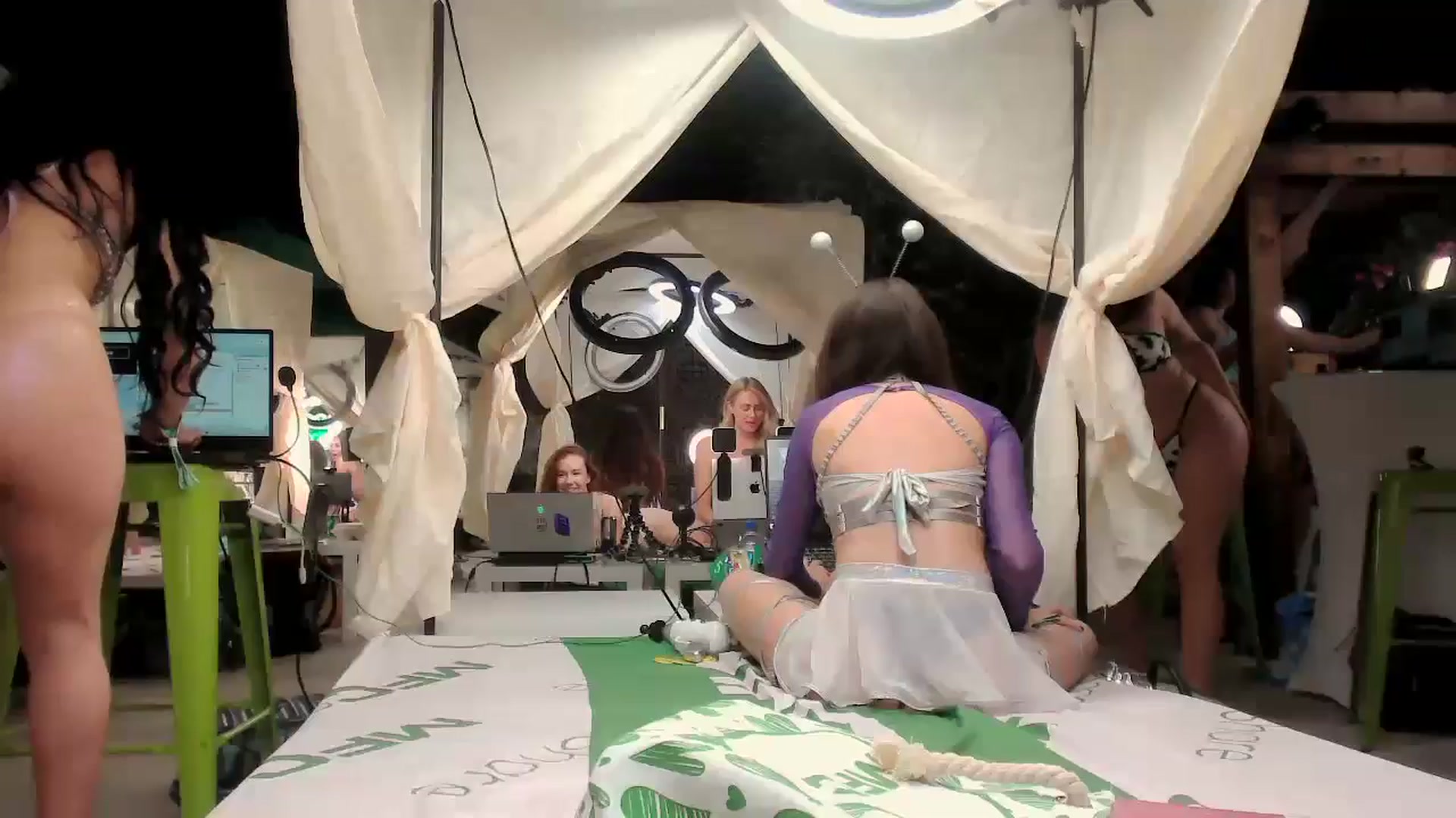Gallery image thumbnail from sugarbb_'s myfreecams stream on, 09/24/2024, 03:48 image 1 of 20