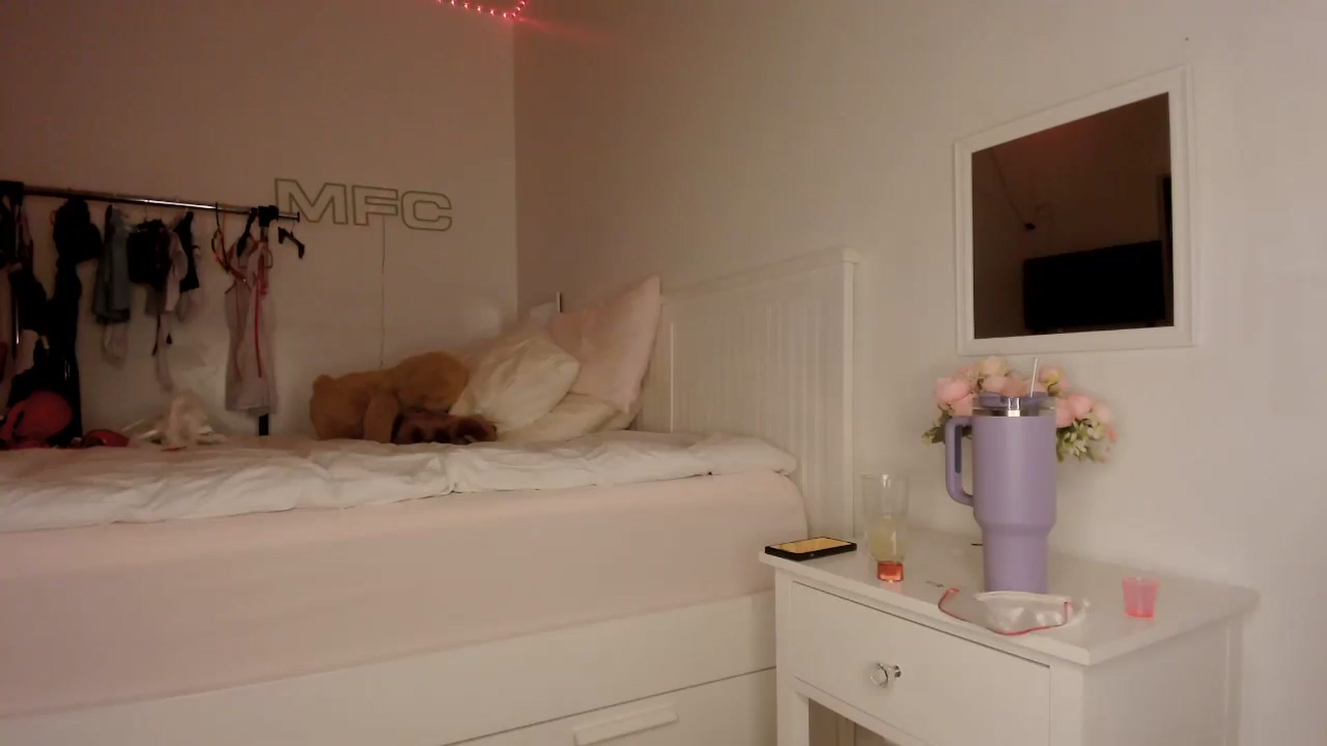 Gallery image thumbnail from sugarbb_'s myfreecams stream on, 10/09/2024, 05:14 image 15 of 20