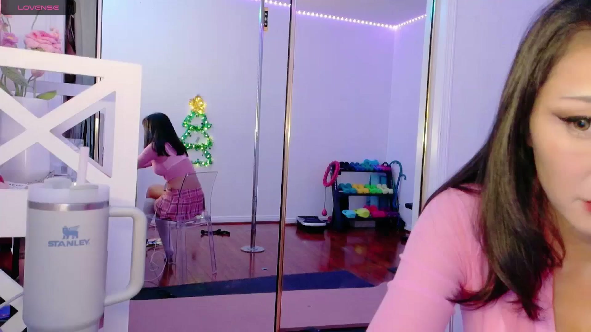 Gallery image thumbnail from sugarbb_'s myfreecams stream on, 11/10/2024, 07:47 image 5 of 20