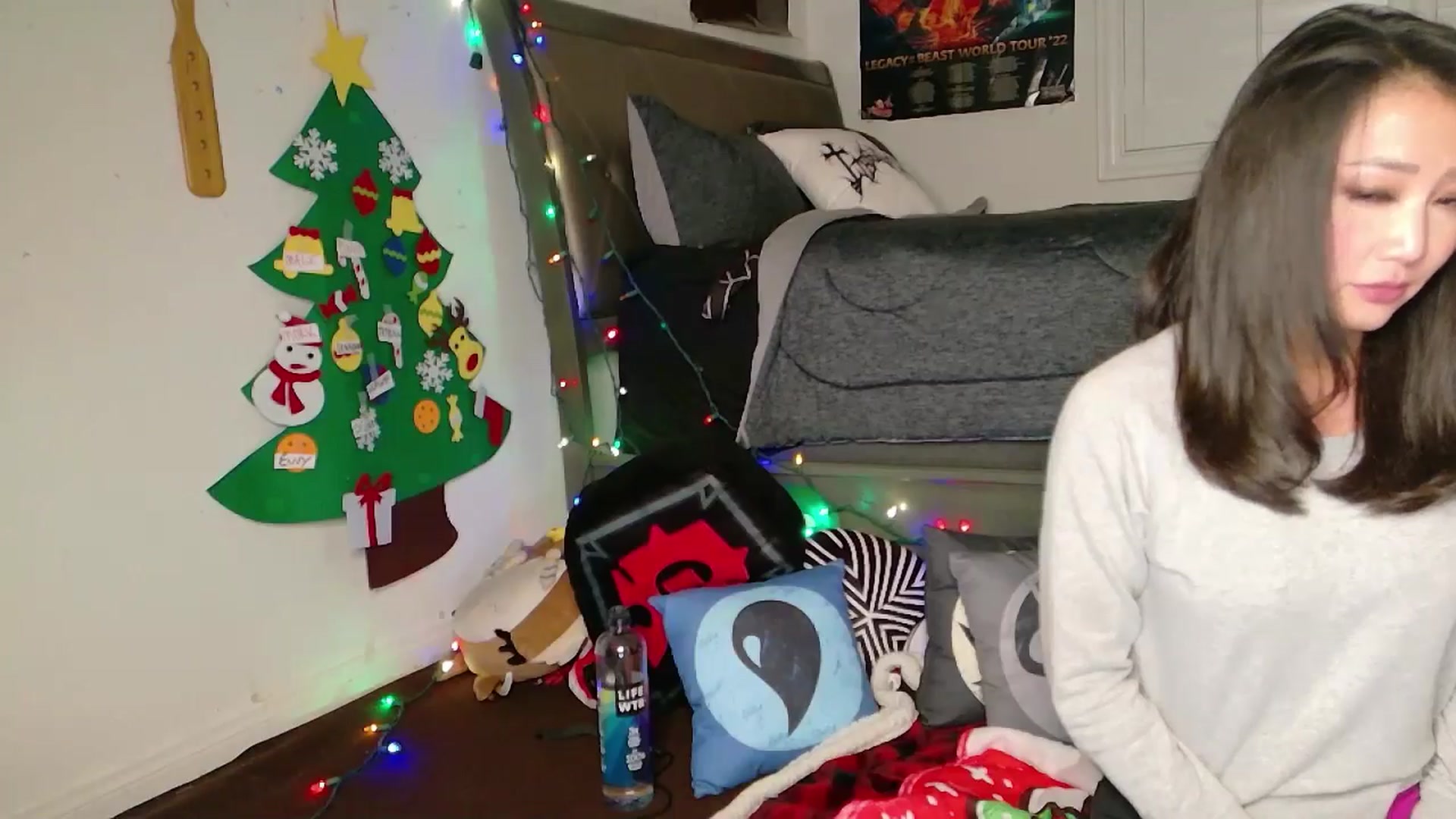 Gallery image thumbnail from sugarbb_'s myfreecams stream on, 12/13/2024, 09:33 image 2 of 20