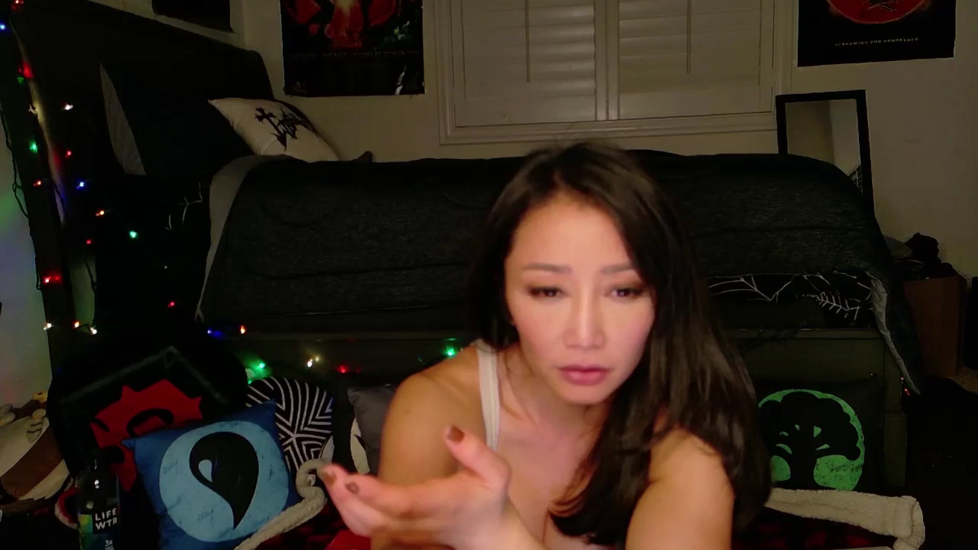 Gallery image thumbnail from sugarbb_'s myfreecams stream on, 12/13/2024, 09:33 image 17 of 20