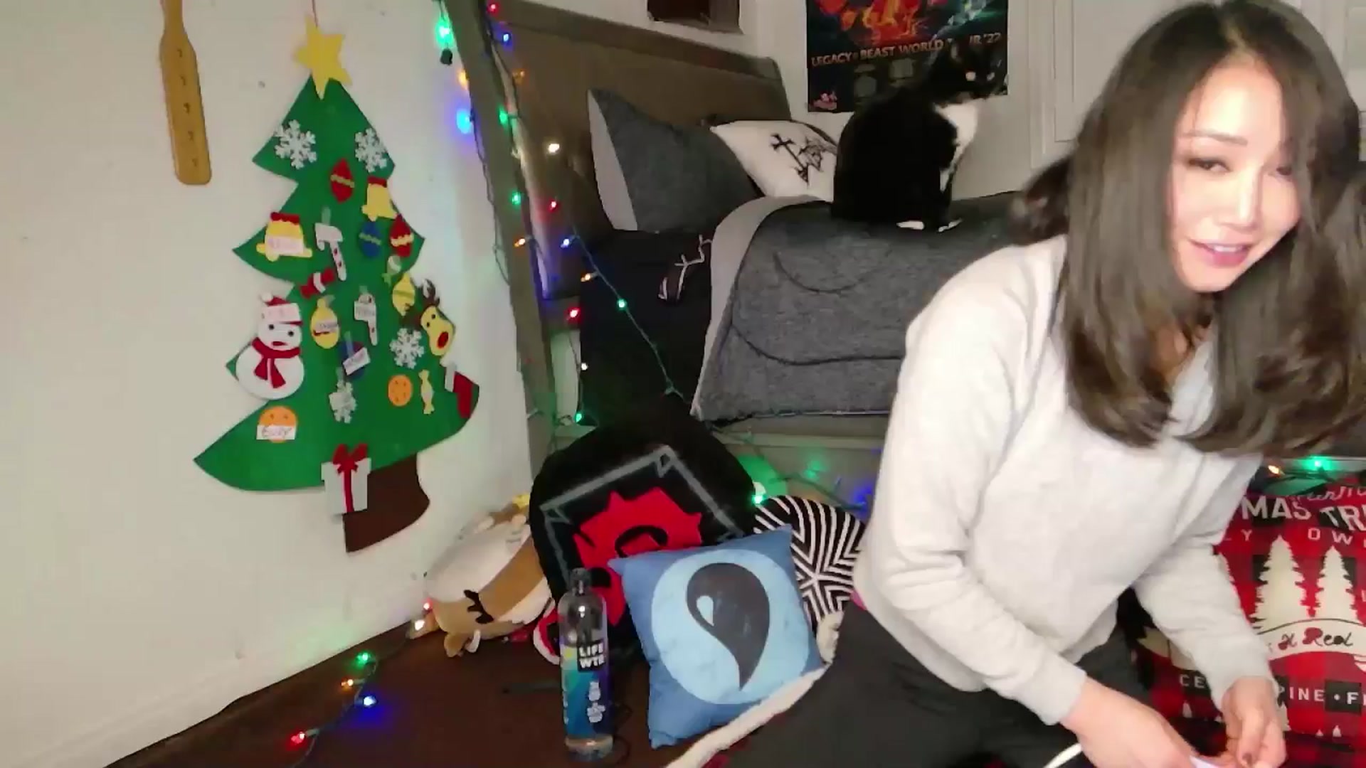 Gallery image thumbnail from sugarbb_'s myfreecams stream on, 12/13/2024, 09:33 image 1 of 20