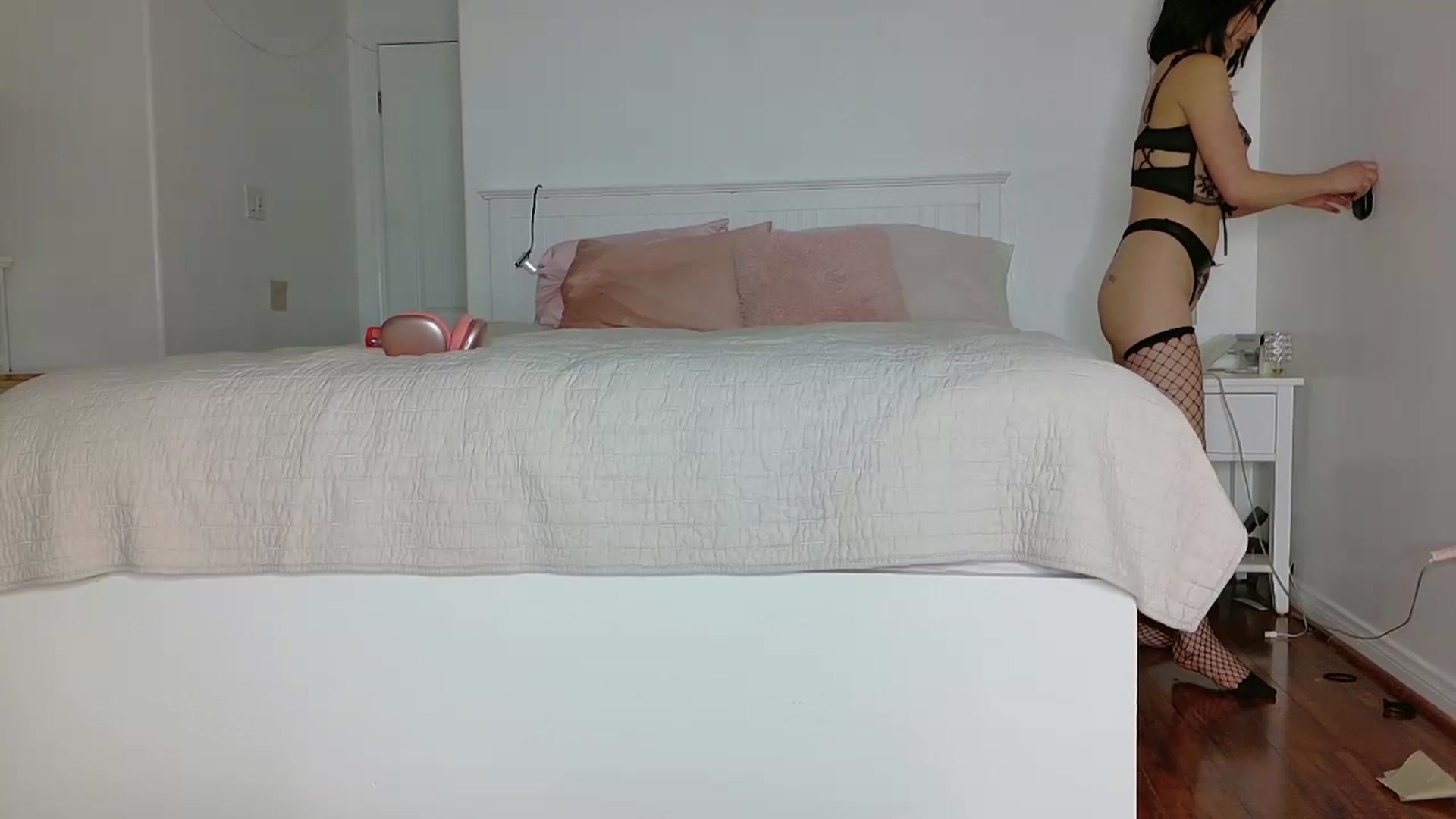 Gallery image thumbnail from sugarbb_'s myfreecams stream on, 03/26/2025, 10:14 image 11 of 20