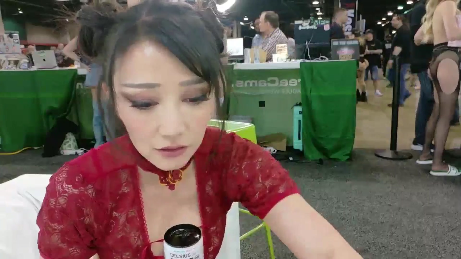 Gallery image thumbnail from sugarbb_'s myfreecams stream on, 04/13/2025, 24:09 image 12 of 20