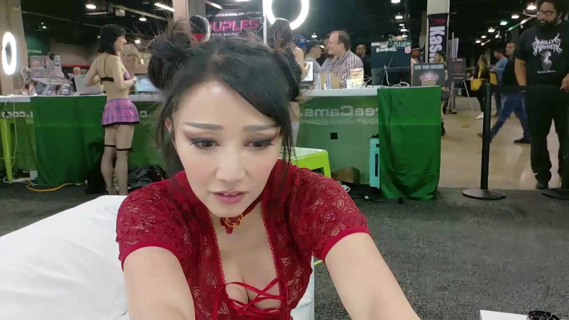 Gallery image thumbnail from sugarbb_'s myfreecams stream on, 04/13/2025, 24:09 image 15 of 20