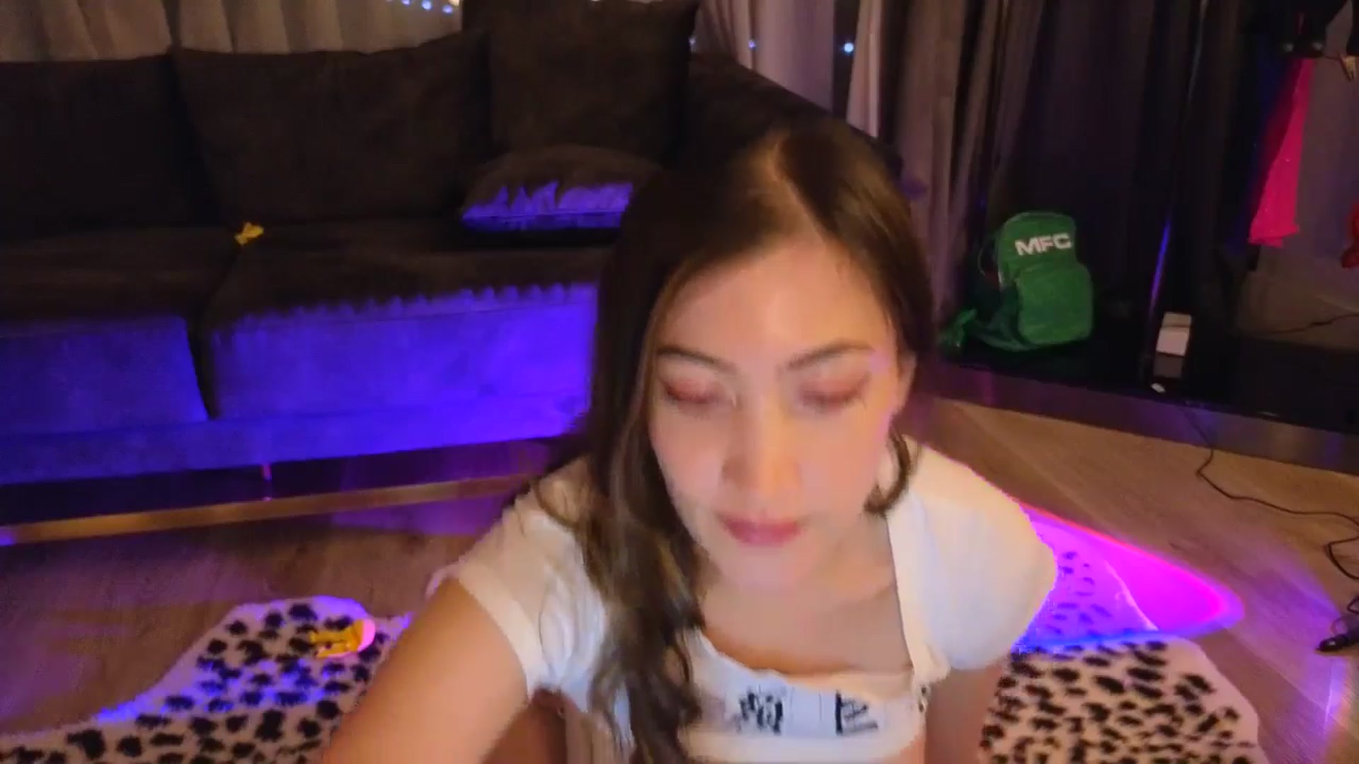 Gallery image thumbnail from sugarbb_'s myfreecams stream on, 05/21/2025, 08:36 image 15 of 20