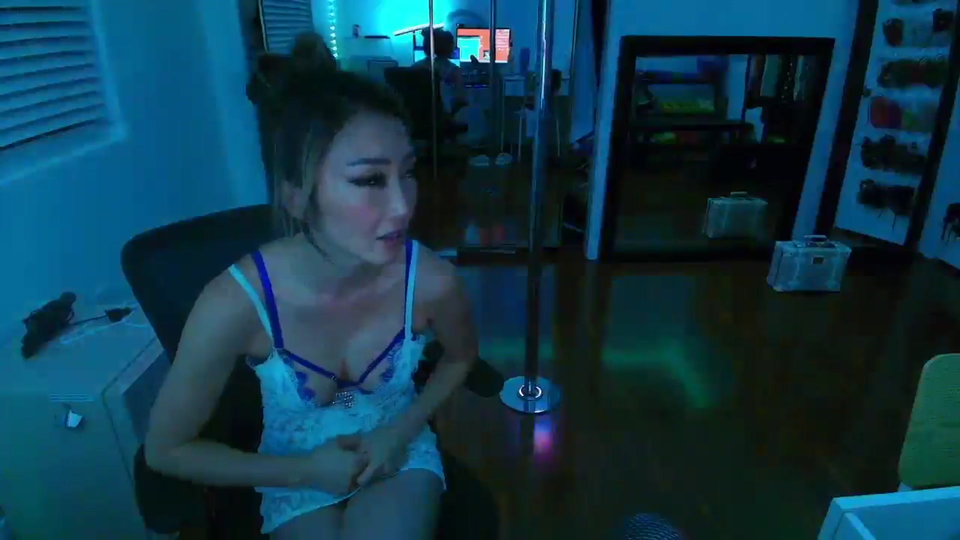 Gallery image thumbnail from sugarbb_'s myfreecams stream on, 09/11/2025, 07:51 image 5 of 20