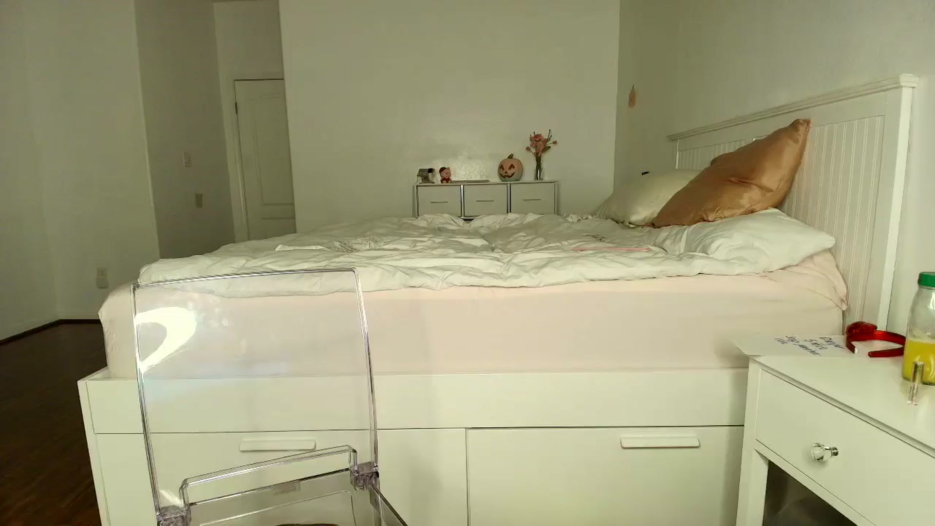 Gallery image thumbnail from sugarbb_'s myfreecams stream on, 10/14/2025, 11:46 image 16 of 20